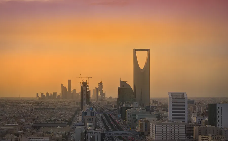 أفق الرياض ومركز المملكة وحي الملك عبدالله المالي — صورة توضيحية